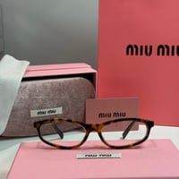 نظارة ميو ميو Line باللون التايقر وعدسة شفافة