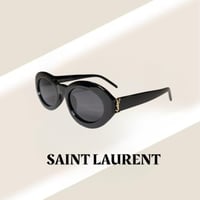 نظارة Sان لوران باللون الاسود بعدسة بيضاوية شعار ذ...