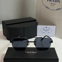 نظارة برادا بدون إطار باللون الاسود والاحمر