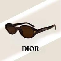 نظارة كرستن ديور بيضاوي باللون التايقر وعدسة بني