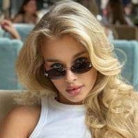 نظارة فندي Cat eye باللون التايقر