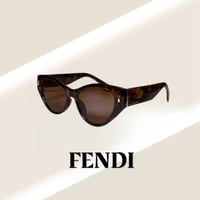 نظارة فندي Cat Eye باللون التايقر