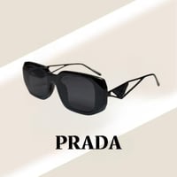 نظارة برادا باللون الاسود الكامل