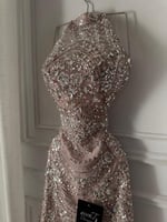 فستان النايفه