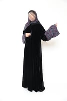 عباية مخمل وكشمير