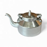 ابريق شبيه البرتغالي