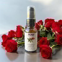 زيت بذور الورد الطبيعي