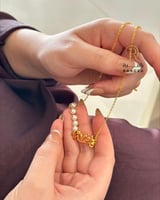 سلسال بالاسم مع لؤلؤ