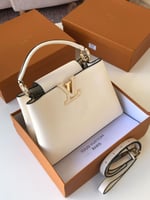 شنط لويس فيتون ماستر كواليتي درجة اولى