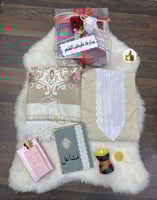 طقم سجادات صلاة نسائي راقي بالاسماء