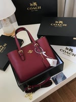 شنطة ماركة كوتش هاي كواليتي