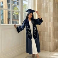 عباية تخرج تطريز بالاسم لون كحلي 2025