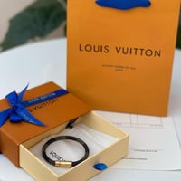 اسوارة رجالي ماركة لويس فيتون