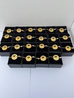 اساور تخرج بالاسم مع حبة لؤلؤ