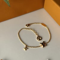 اسواره لويس فيتون نسائيه