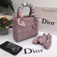 شنط ديور درجه اولى مع الملحقات