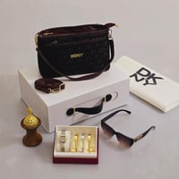 هدايا نسائيه شنط ماركه