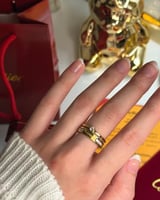 خاتم كارتير نسائي مع الملحقات