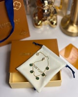 اسواره لويس فيتون نسائيه