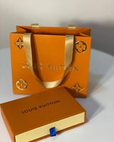 اسوارة رجالي ماركة لويس فيتون