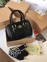 شنط ماركه كوتش هايكولتي درجه اولى