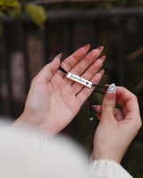 اسواره نسائيه بالاسم تُصمم حسب الطلب