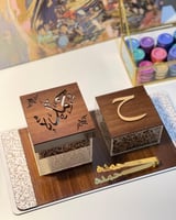 طقم مباخر خشب بالاسم مع الملقاط