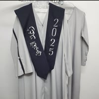 عبايات تخرج سنه 2025