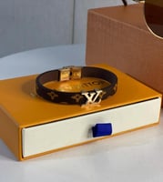 اساور رجالي لويس فيتون آخر اصدار