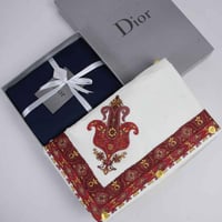 طقم شتوي شال مع قماش ديور