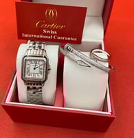 طقم ساعات نسائي بشكل أنيق