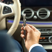 اقلام بالاسم يُصمم حسب الطلب