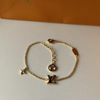 اسواره لويس فيتون نسائيه