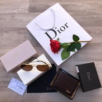 هدية رجاليه محفظة مع نظارة ديور