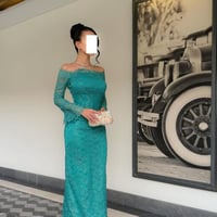 فستان دانتيل بقصه كورسيه