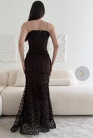 فستان سهرة بني ناعم