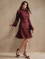 فستان دانتيل برغندي