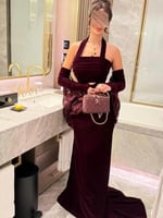 فستان مخمل برغندي & دانتيل