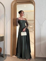 فستان دانتيل فرنسي كلوش