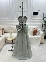 فستان سهره مطرز بقصه فيونكه