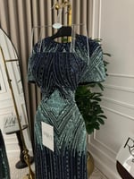 فستان يعكس فخامة المناسبات الكبرى