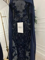 فستان سهره اخضر فاتح تطريز مع شال منفصل