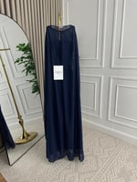 فستان سهره اخضر فاتح تطريز مع شال منفصل