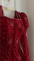 فستان أحمر ملكي مطرز فاخر