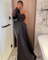 فستان سهره بذيل وكتف ميكادو