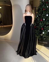 فستان اسود مخمل انيق