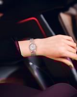 ساعة نسائية ماركة بنفيت فضي روز مينا فضي موديل BNT...