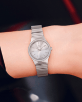 ساعة نسائية ماركة بنفيت فضي مينا فضي موديل BNSSW12...