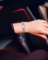 ساعة نسائية ماركة بنفيت فضي ذهبي مينا صدفي موديل B...