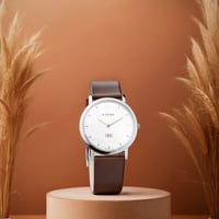 ساعة تيتان إيدج للرجال بمينا فضي وسوار من الفولاذ...